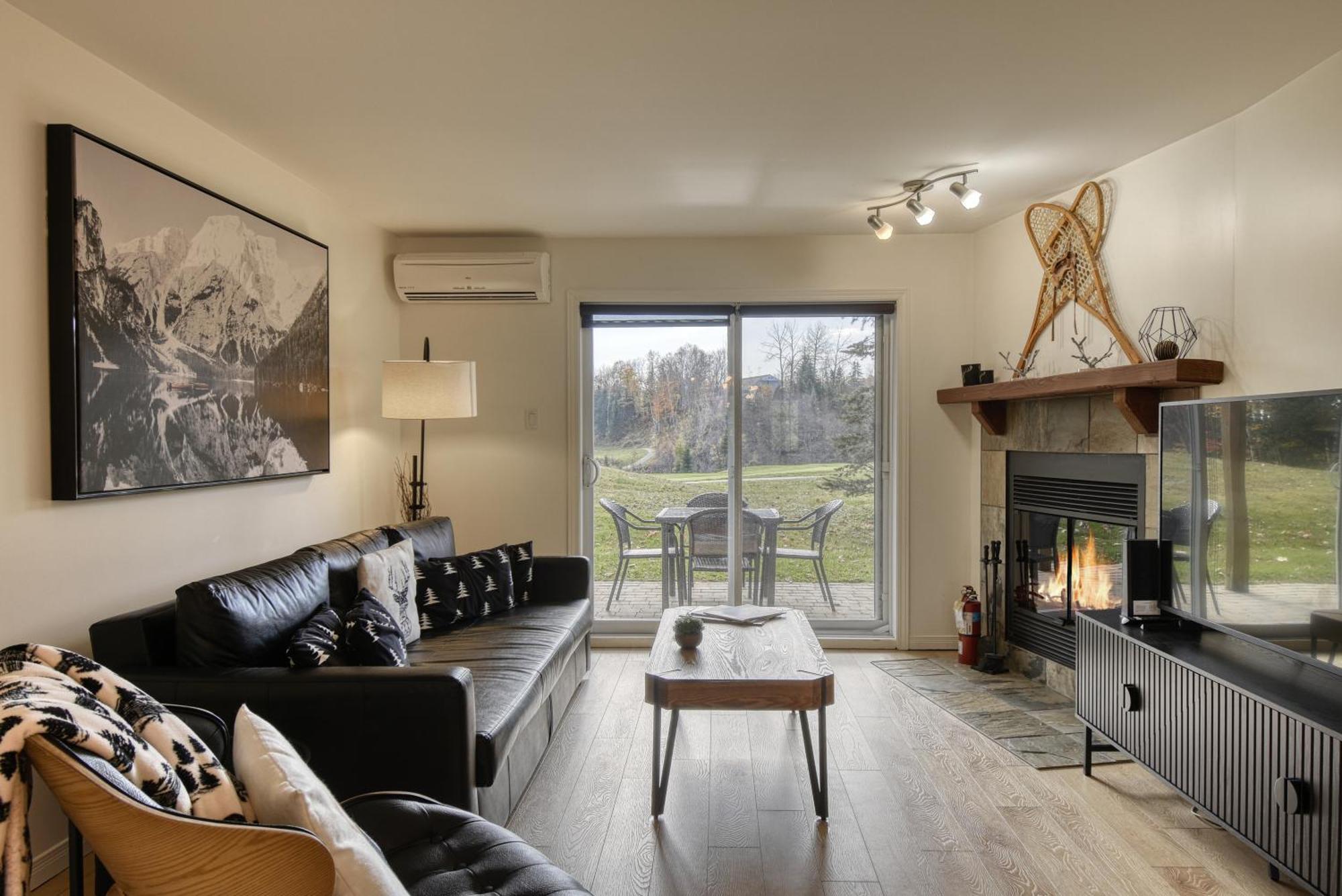 Chalet Cozy On The 9th Hole La Bete Pool Golf Mont-Tremblant