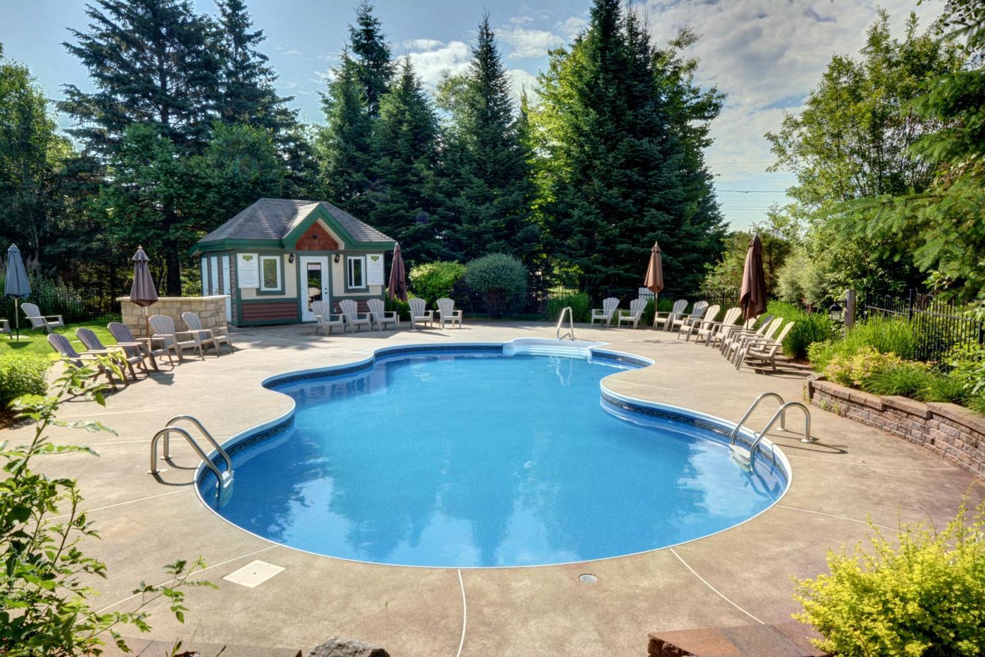 Cozy On The 9th Hole La Bete Pool Golf *